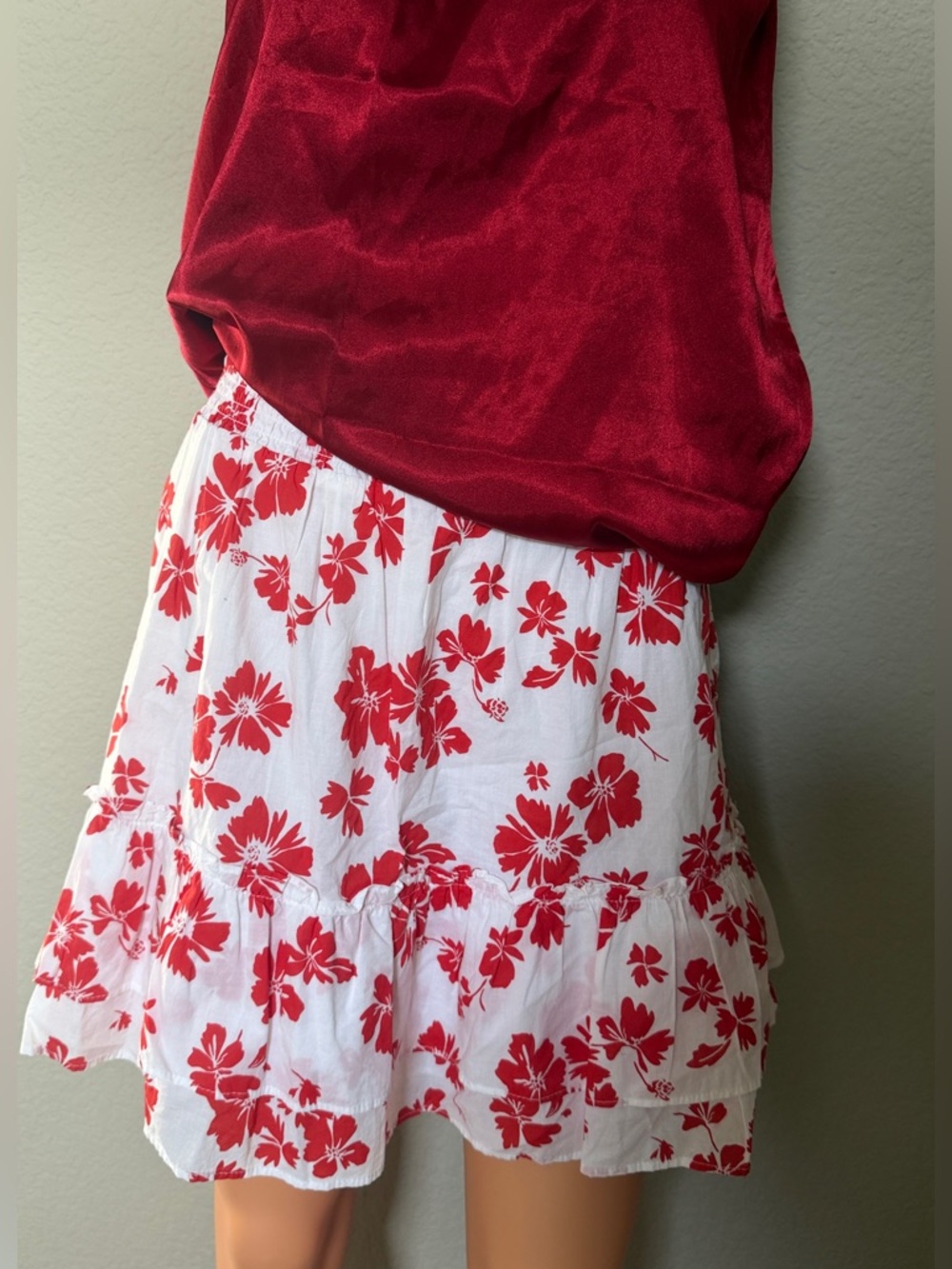J.Crew Floral Mini Skirt XS Red White Smocked Waist Ruffle Summer NWT